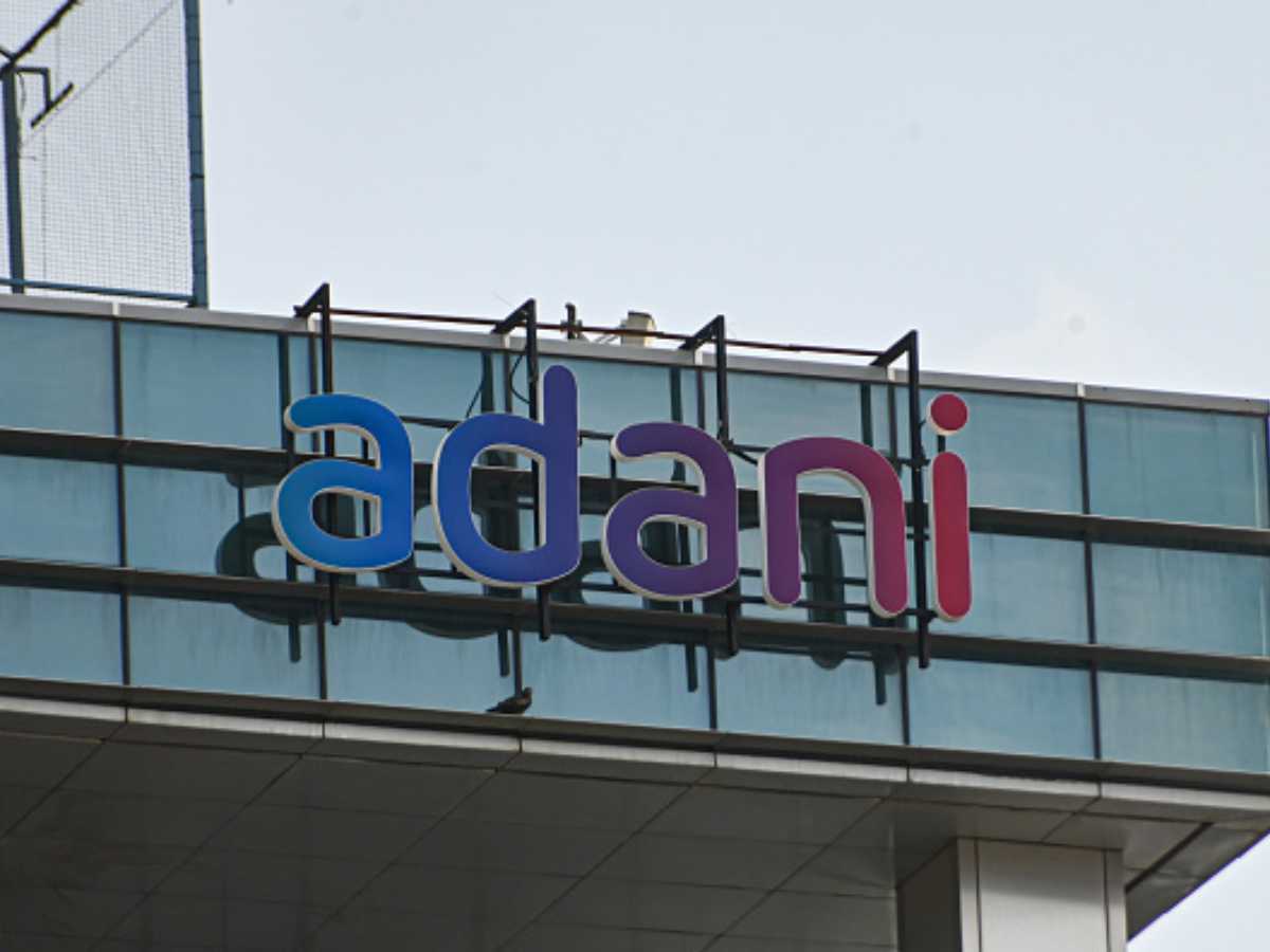 Bajaj Auto, Adani Ent top gainers on Nifty50; Adani Ports, HDFC Bank most  active on Jan 3