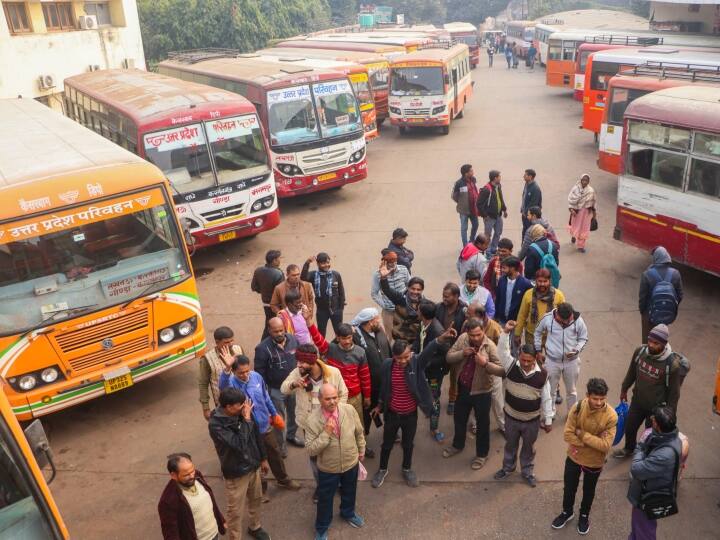 Truck Driver Strike News Azamgarh transport officers meeting on truck drivers ann Truck Driver Strike: आजमगढ़ में हड़ताल की दिखा असर, इन रास्तों पर भी गाड़ियां रही बंद, अधिकारियों ने कही ये बात