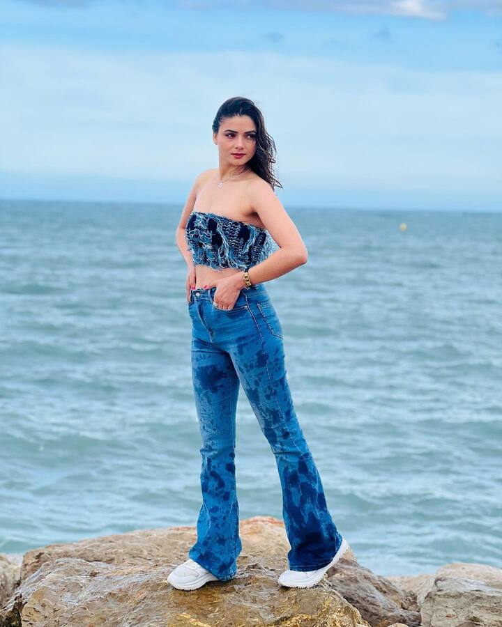 જો કે આ ફિલ્મ બોક્સ ઓફિસ પર સારો દેખાવ કરી શકી ન હતી, પરંતુ વિવેચકોએ તેની પ્રશંસા કરી હતી.