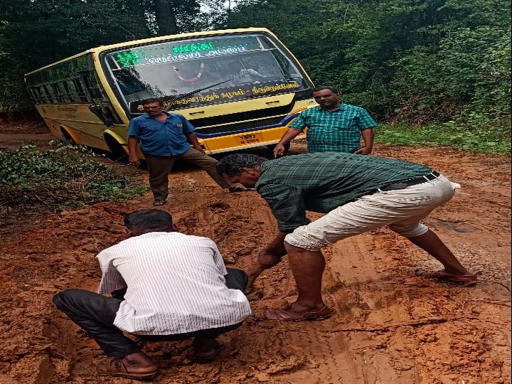 மாஞ்சோலைக்கு செல்லும் பேருந்து போக்குவரத்து மீண்டும் துண்டிப்பு