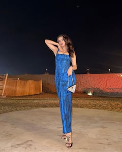 Avneet Kaur PHOTO: બ્લૂ બોડીકોન ડ્રેસમાં કયામત લાગી અવનીત કૌર, ફેન્સ થયા ક્રેઝી