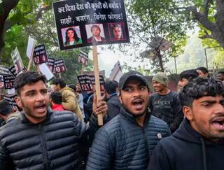 Junior Wrestlers Protest: ਜੂਨੀਅਰ ਪਹਿਲਵਾਨਾਂ ਦੇ ਪ੍ਰਦਰਸ਼ਨ ਵਿਚਾਲੇ ਐਡਹਾਕ ਕਮੇਟੀ ਨੇ ਕੀਤਾ ਐਲਾਨ, ਗਵਾਲੀਅਰ ‘ਚ ਹੋਵੇਗੀ ਚੈਂਪੀਅਨਸ਼ਿਪ