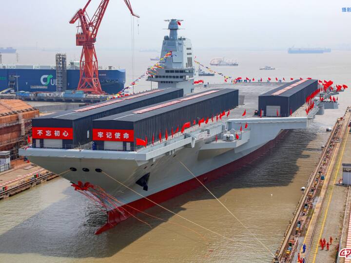 चीन की बढ़ती सैन्य ताकतों को देखते हुए अमेरिका ने पहली ही चेतावनी दे रखी है कि चीन ताइवान पर हमला भी कर सकता है.