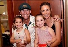 David Warner: ਡੇਵਿਡ ਵਾਰਨਰ ਦੀ ਧੀਆਂ ਨਾਲ ਮੈਦਾਨ 'ਤੇ ਧਮਾਕੇਦਾਰ ਐਂਟਰੀ, ਸਟੇਡੀਅਮ ਚ ਹੋਇਆ ਜ਼ਬਰਦਸਤ ਸਵਾਗਤ