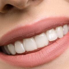 Teeth Tips : ਕਿਵੇਂ ਬਣਾਈਏ ਦੰਦ ਘਰ 'ਚ ਹੀ ਚਿੱਟੇ ਤੇ ਚਮਕਦਾਰ?