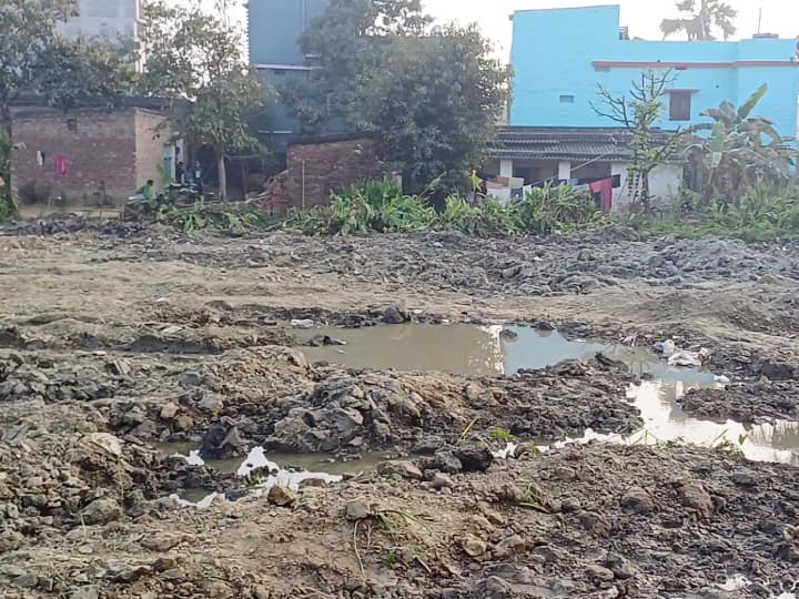 Bihar News Darbhanga Pond Stolen Now DM Took Big Action Against Land Mafia Darbhanga News: दरभंगा में 'गायब' हो गया था तालाब... अब DM ने ले लिया बड़ा एक्शन, मचा हड़कंप