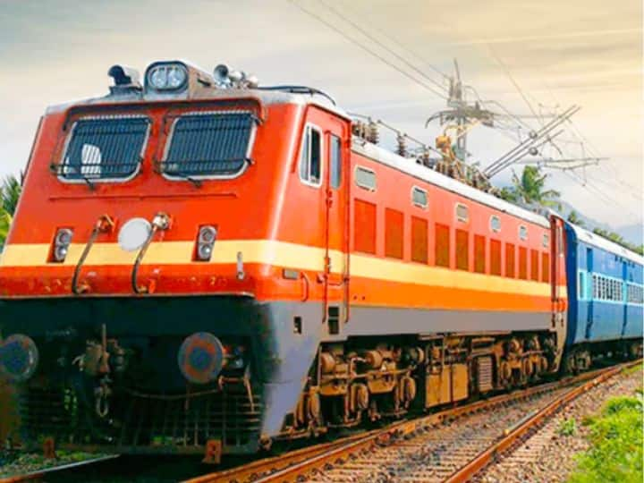 Khwaja Garib Nawaz Urs five urs special train ajmer from hyderabad nanded and nagpur fair See details ann Garib Nawaz Urs 2024: अजमेर उर्स के लिए चलेंगी ये पांच स्पेशल ट्रेनें, जानें- कितना होगा किराया और क्या-क्या मिलेंगी सुविधाएं?