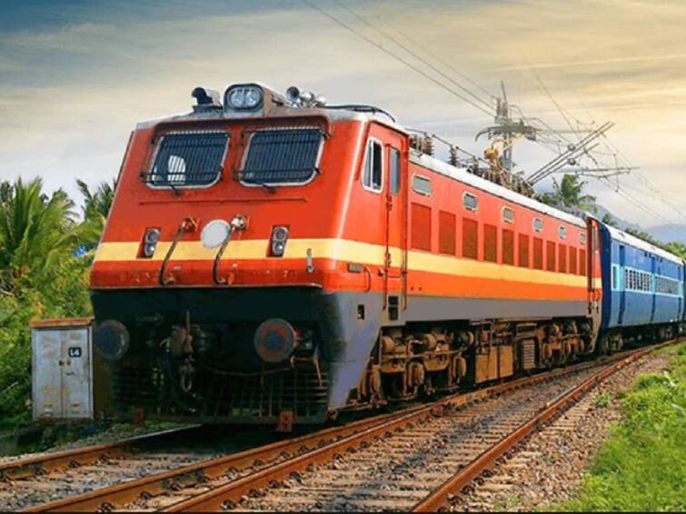 Indian Railways Working on Super App For These Features Indian Railway: ఇండియన్ రైల్వే సూపర్ యాప్, ఆ సమస్యలకు చెక్!