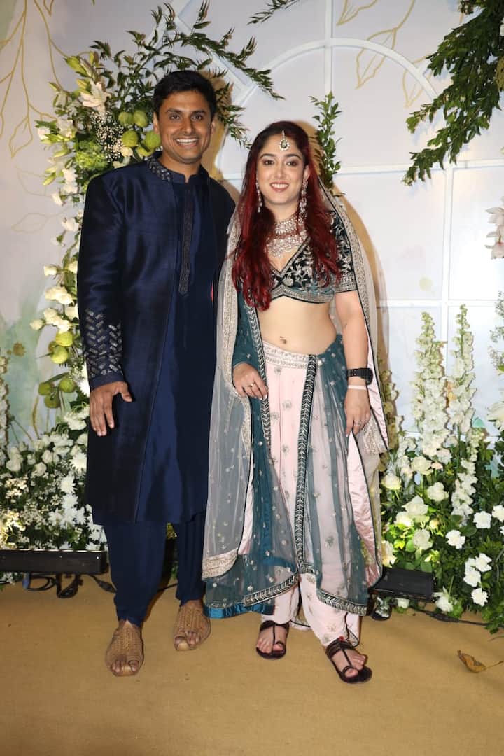 Ira and Nupur looked charming in their exquisite traditional outfits.
