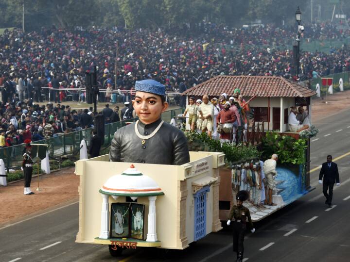 Republic Day Parade: 26 जनवरी की परेड में कौन-कौन हो सकता है शामिल? कैसे बुक कर सकते हैं टिकट Republic Day Parade 26 January Who can participate in parade How are tickets booked Republic Day Parade: 26 जनवरी की परेड में कौन-कौन हो सकता है शामिल? कैसे बुक कर सकते हैं टिकट