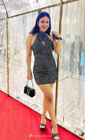 ਨੇਹਾ ਮਲਿਕ ਨੇ ਸ਼ਾਰਟ ਤੇ ਬੇਹੱਦ ਟਾਈਟ ਡਰੈੱਸ ਸ਼ੇਅਰ ਕੀਤੀਆਂ ਤਸਵੀਰਾਂ