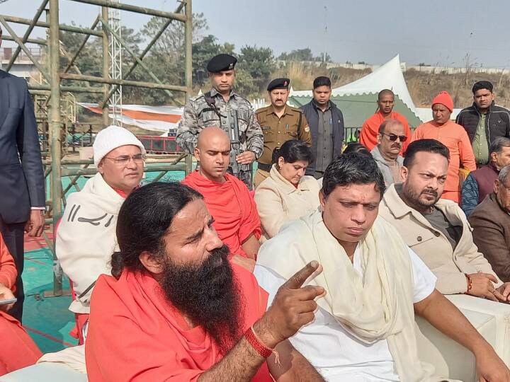 Yog Guru Baba Ramdev Said Patanjali Gurukul will ready 500 Crore Rajnath Singh lay the foundation stone ann Uttarakhand News: 500 करोड़ की लागत से तैयार हो रहा पतंजलि गुरुकुलम, रक्षा मंत्री राजनाथ सिंह करेंगे शिलान्यास