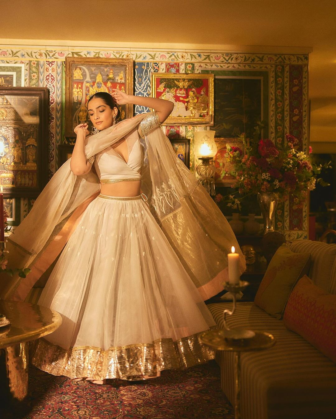Sonam Kapoor Wedding : Newlyweds Rejoice In Their Big Day