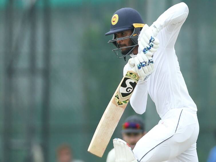 Sri Lanka Test Captain: dhananjaya de silva new sri lanka test captain replace dimuth karunaratne Sri Lanka Test Captain: இலங்கை அணியின் டெஸ்ட் கேப்டனாக இனி தனஞ்சய் டி சில்வா.. புதிய மாற்றத்தை அறிவித்த வாரியம்..!