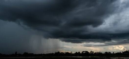 According to the forecast of the Meteorological Department, there will be rain in Gujarat from January 7 to January 10 Unseasonal Rain : રાજ્યમાં ફરી માવઠાનું સંકટ,7 જાન્યુઆરીથી આ વિસ્તારમાં પડશે  કમોસમી વરસાદ