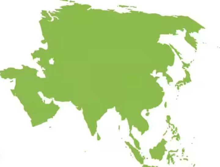 ਜੇ ਏਸ਼ੀਆ ਦੀ ਗੱਲ ਕਰੀਏ ਤਾਂ ਭਾਰਤ, ਤਾਇਵਾਨ, ਪਾਕਿਸਤਾਨ, ਬੰਗਲਾਦੇਸ਼, ਇੰਡੋਨੇਸ਼ੀਆ ਅਤੇ ਭੂਟਾਨ ਵਰਗੇ ਵੱਡੇ ਦੇਸ਼ਾਂ ਵਿੱਚ ਚੋਣਾਂ ਹੋਣੀਆਂ ਹਨ। ਸ੍ਰੀਲੰਕਾ ਵਿੱਚ ਵੀ 2024 ਵਿੱਚ ਚੋਣਾਂ ਹੋਣੀਆਂ ਹਨ ਪਰ ਇਸ ਬਾਰੇ ਕੋਈ ਜਾਣਕਾਰੀ ਸਾਹਮਣੇ ਨਹੀਂ ਆਈ ਹੈ।ਇਸ ਤੋਂ ਇਲਾਵਾ ਕੰਬੋਡੀਆ ਵਿੱਚ ਵੀ ਚੋਣਾਂ ਹੋ ਸਕਦੀਆਂ ਹਨ।