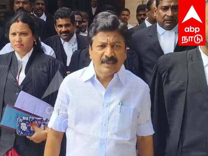 CV Shanmugam appeared in Villupuram court omplaint about defamation of Chief Minister - TNN முதல்வர் குறித்து அவதூறு பேசியதாக எழுந்த புகார் - விழுப்புரம் நீதிமன்றத்தில் சி.வி. சண்முகம்  ஆஜர்