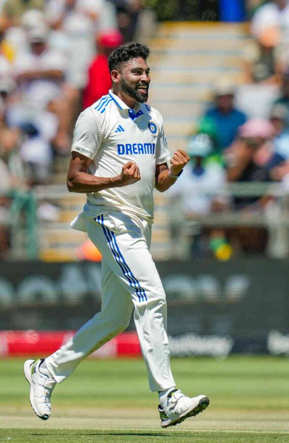 কেপ টাউনে বোলারদের দাদাগিরি