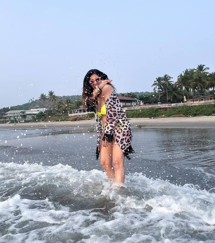 કિશ્વર મર્ચન્ટ પોતાની ફિટનેસનુ ખાસ ધ્યાન રાખે છે, અને પોતાના સેક્સી ફિગરને મેઇન્ટન રાખે છે.