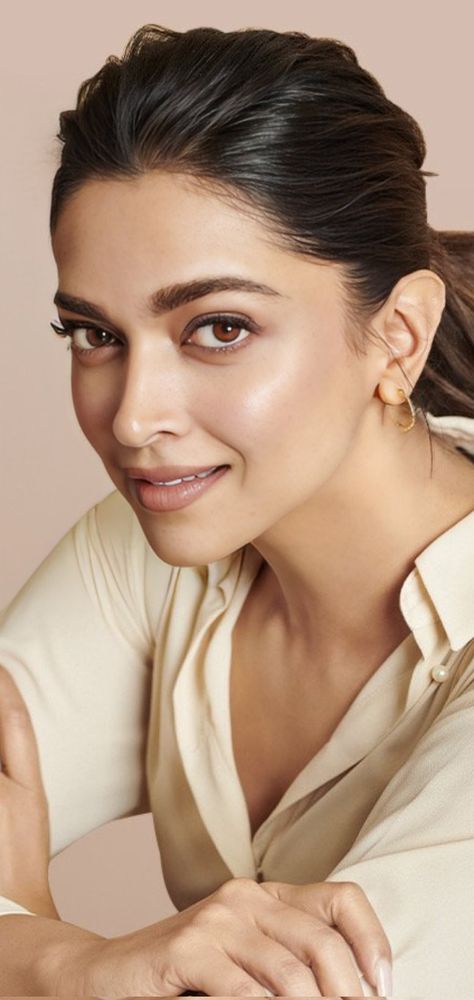 Deepika Padukone: 150 ਕਰੋੜ ਦੇ 2 ਘਰ, ਆਲੀਸ਼ਾਨ ਕਾਰਾਂ ਦੀ ਮਾਲਕਣ ਹੈ ਦੀਪਿਕਾ ਪਾਦੂਕੋਣ, ਅਦਾਕਾਰਾ ਦੀ ਇੱਕ ਦਿਨ ਦੀ ਕਮਾਈ ਉੱਡ ਜਾਣਗੇ ਹੋਸ਼