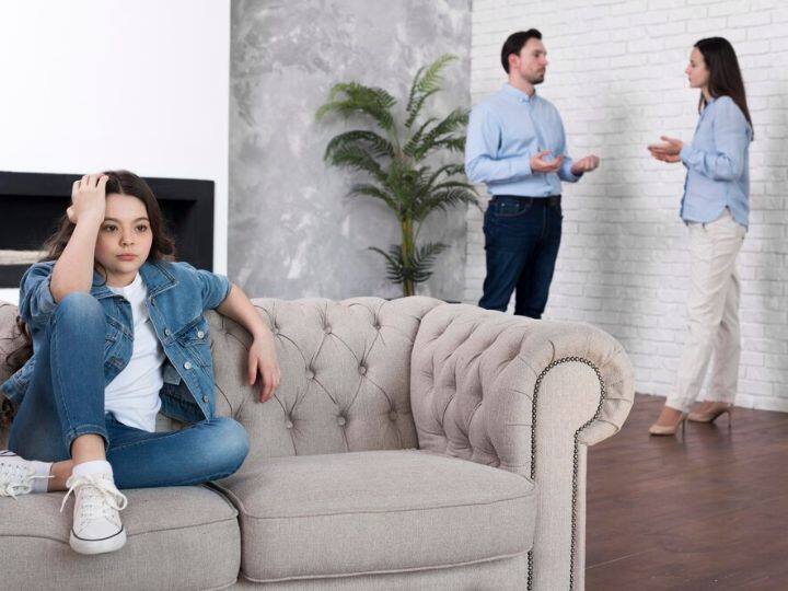 यदि परिवार में किसी की नौकरी छूट जाए, कोई काम करने में असमर्थ हो जाए, किसी बुरी आदत में पड़ जाए, तो बिल भरने के समय तनाव और संघर्ष बढ़ जाता है. इस प्रकार की स्थितियों से बचने के लिए प्लानिंग के साथ जीवन जियें.