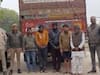 Banda Police News: बांदा में करोड़ों का गांजा जब्त , पांच आरोपी गिरफ्तार, पुलिस कर रही पूछताछ