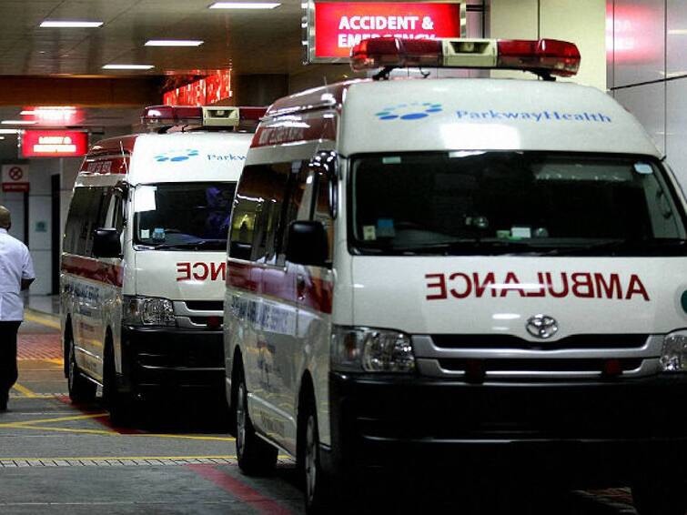 Manipur Governor directs unique sirens for ambulances to avoid confusion Manipur: ஆம்புலன்ஸ் வாகனங்களுக்கு தனி சைரன் - மணிப்பூர் ஆளுநர் அதிரடி நடவடிக்கை.. ஏன்?