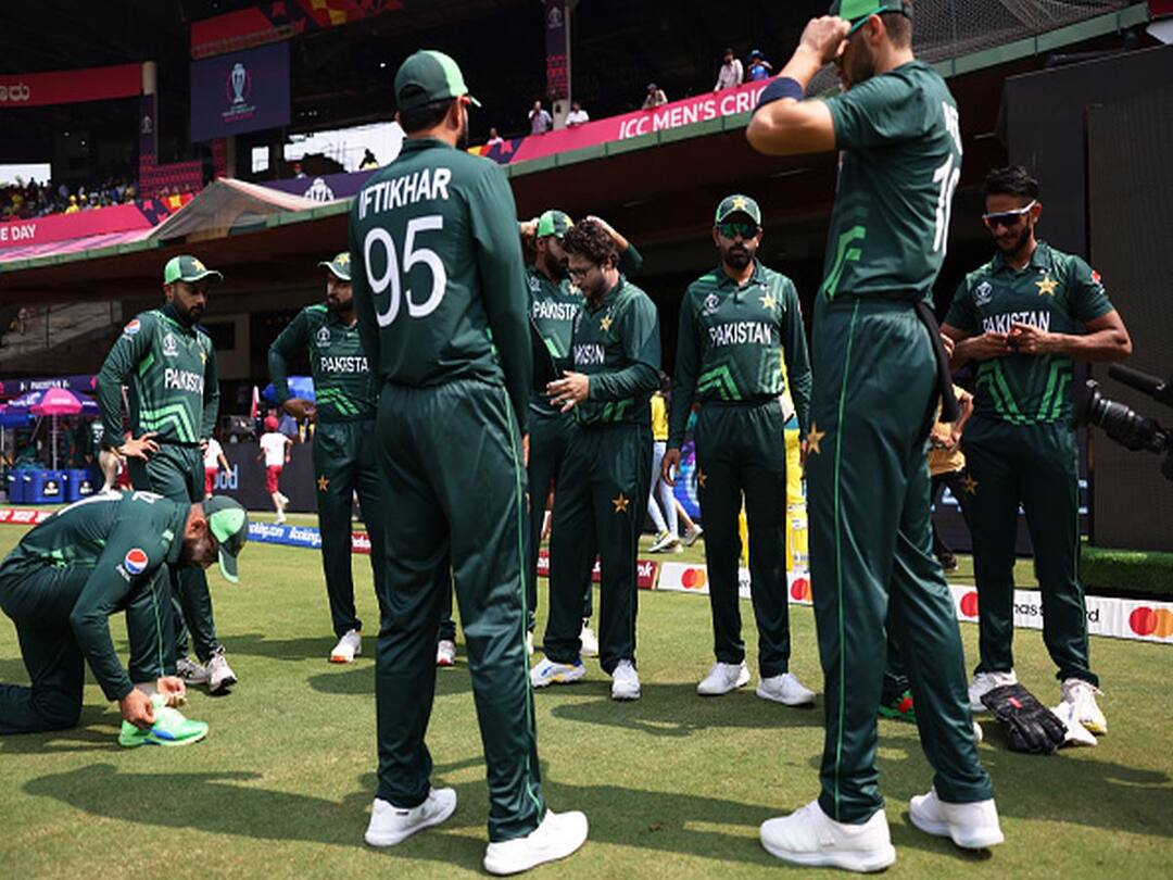 Pakistan Cricket: न्यूजीलैंड से टी20 सीरीज के बीच पाकिस्तान क्रिकेट में भूचाल! एकसाथ 3 दिग्गजों ने दिया इस्तीफा Pakistan Cricket Board confirmed foreign coaches Mickey Arthur Grant Bradburn Andrew Puttick resigned Pakistan Cricket: न्यूजीलैंड से टी20 सीरीज के बीच पाकिस्तान क्रिकेट में भूचाल! एकसाथ 3 दिग्गजों ने दिया इस्तीफा