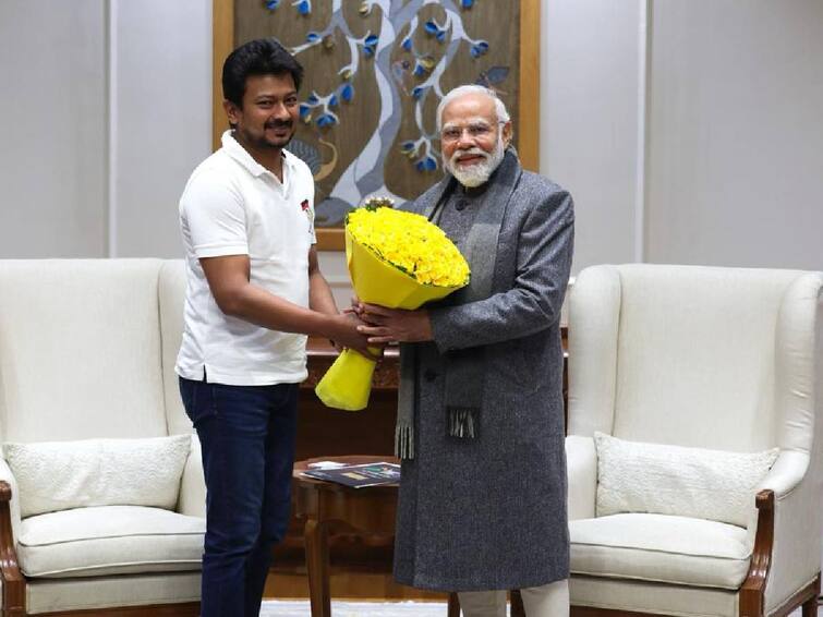 TN Minister Udhayanithi Stalin Met with PM Narendra Modi in Delhi After Controversial Speech of Sanathana Udhayanithi Meet PM Modi: சனாதன பிரச்சினைக்குப் பிறகு முதல் முறையாக பிரதமரைச் சந்தித்தார் அமைச்சர் உதயநிதி ஸ்டாலின்