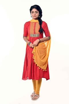 Akash Kushum: ছোটপর্দায় রক্তিম-ডালির গল্প, প্রকাশ্যে 'আকাশ কুসুম' ধারাবাহিকের প্রথম লুক