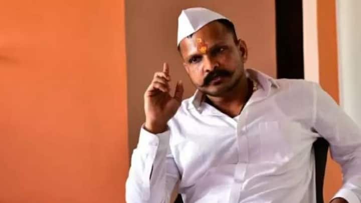 गुंडगिरीचा धंदा असूनही शरद मोहोळला राजकारणाचे वेध लागले होते. त्यानी आपली प्रतिमा निर्मिती करण्यासाठी सामाजिक कार्यक्रम सुद्धा राबवण्यास सुरुवात केली होती. मात्र, राजकारणातील प्रवेश होण्यापूर्वीच आता त्याचा दिवसाढवळ्या गेम झाला आहे.