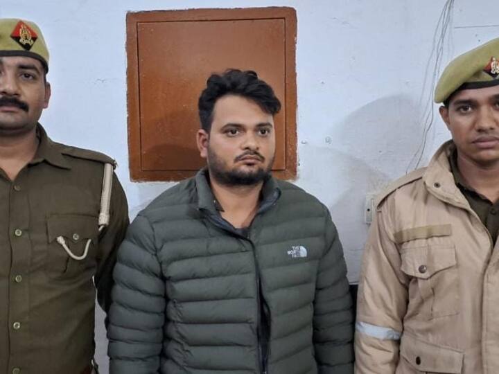 Kanpur Dehat fake official arrested in cheating case by luring people IPS and PCS Name ANN Kanpur Dehat News: आईपीएस और पीसीएस अधिकारी बताकर लोगों से करता था ठगी, ऐसे चंगुल में आया फर्जी अधिकारी