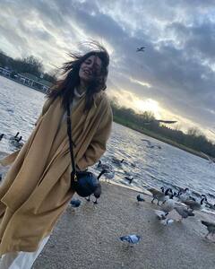 Ananya Panday Photos : லேட்டாக புத்தாண்டு வாழ்த்து சொன்ன க்யூட்டான நடிகை அனன்யா பாண்டே!