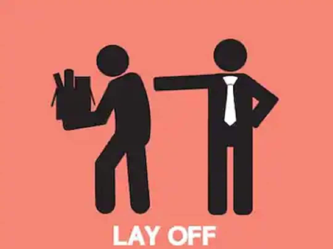 layoff in frontdesk company fires 200 people in 2 minute google meet call layoff : दोन मिनिटांची ऑनलाईन मिटिंग अन् 200 जणांवर एका झटक्यात बेकारीची कुऱ्हाड
