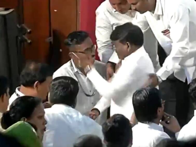 BJP Sunil Kamble Slaps On Duty Cop At Pune Event Draws Opposition Ire Video WATCH: BJP's Sunil Kamble Slaps On-Duty Cop At Pune Event, Draws Opposition Ire