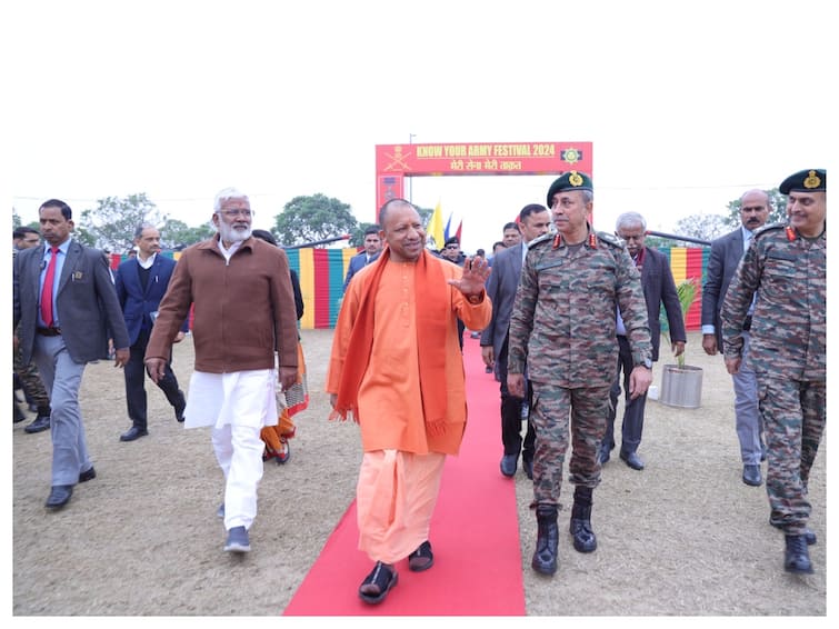 'UP Is Land Of Heroes': CM Yogi Adityanath Launches 3-Day 'Know Your Army' Festival In Lucknow 'UP Is Land Of Heroes': CM Yogi Adityanath Launches 3-Day 'Know Your Army' Festival In Lucknow