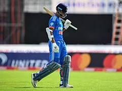 ਟੀ-20 ਵਿਸ਼ਵ ਕੱਪ 'ਚ ਟੀਮ ਇੰਡੀਆ ਵਿੱਚ ਦਮ ਦਿਖਾ ਸਕਦੇ ਨੇ ਇਹ ਪੰਜ ਖਿਡਾਰੀ, ਦੇਖੋ ਪੂਰੀ ਸੂਚੀ