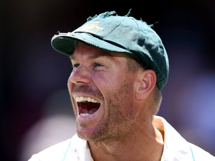 Aussie batting legend David Warner, who recently announced retirement from ODIs, played his farewell Test match (AUS vs PAK 3rd Test) for Australia at his home ground, SCG.