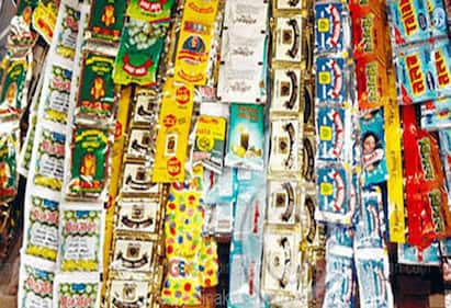 Sealing of 10 shops selling drugs like tobacco, gutka etc. புகையிலை , குட்கா போன்ற போதைப்பொருட்களை விற்பனை செய்த 10 கடைகளுக்கு சீல்! திருச்சியில் அதிரடி