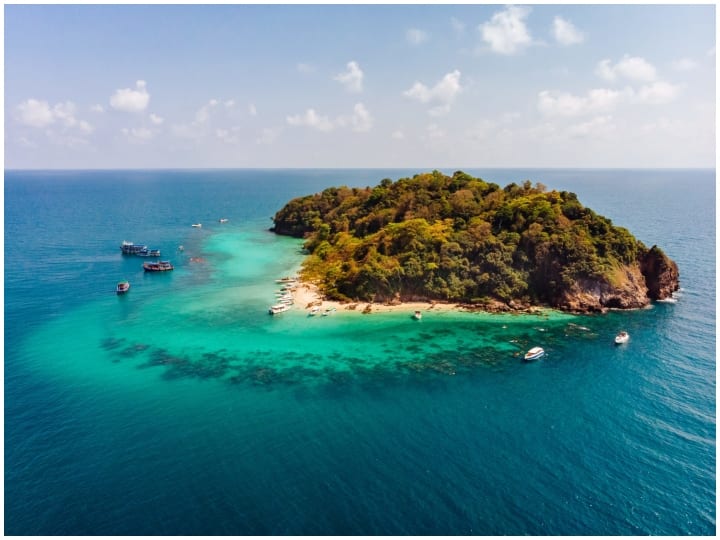 How did Lakshadweep become a part of India Why it is Union Territory detail marathi news Lakshadweep : भारतामध्ये कसं सामील झालं लक्षद्वीप, का बनलं केंद्र शासित प्रदेश? जाणून घ्या सविस्तर