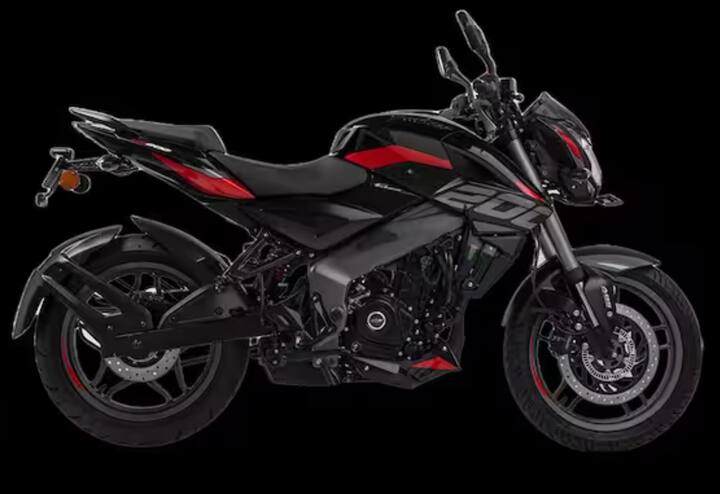 ਬਜਾਜ ਪਲਸਰ NS200 ਇੱਕ ਸਟ੍ਰੀਟ ਬਾਈਕ ਹੈ ਜੋ 2 ਵੇਰੀਐਂਟਸ ਅਤੇ 8 ਰੰਗਾਂ ਵਿੱਚ ਉਪਲਬਧ ਹੈ। ਬਜਾਜ ਪਲਸਰ NS200 199.5cc BS6 ਇੰਜਣ ਨਾਲ ਲੈਸ ਹੈ, ਜੋ 24.13 bhp ਦੀ ਪਾਵਰ ਅਤੇ 18.74 Nm ਦਾ ਟਾਰਕ ਜਨਰੇਟ ਕਰਦਾ ਹੈ। ਇਸ 'ਚ ਫ੍ਰੰਟ ਅਤੇ ਰੀਅਰ ਡਿਸਕ ਬ੍ਰੇਕਾਂ ਦੇ ਨਾਲ ਐਂਟੀ-ਲਾਕਿੰਗ ਬ੍ਰੇਕਿੰਗ ਸਿਸਟਮ ਹੈ। ਇਸ ਬਾਈਕ ਦਾ ਵਜ਼ਨ 159.5 ਕਿਲੋਗ੍ਰਾਮ ਹੈ ਅਤੇ ਇਸ ਦੇ ਫਿਊਲ ਟੈਂਕ ਦੀ ਸਮਰੱਥਾ 12 ਲੀਟਰ ਹੈ। ਇਸ ਬਾਈਕ ਦੀ ਐਕਸ-ਸ਼ੋਰੂਮ ਕੀਮਤ 1.42 ਲੱਖ ਰੁਪਏ ਹੈ।