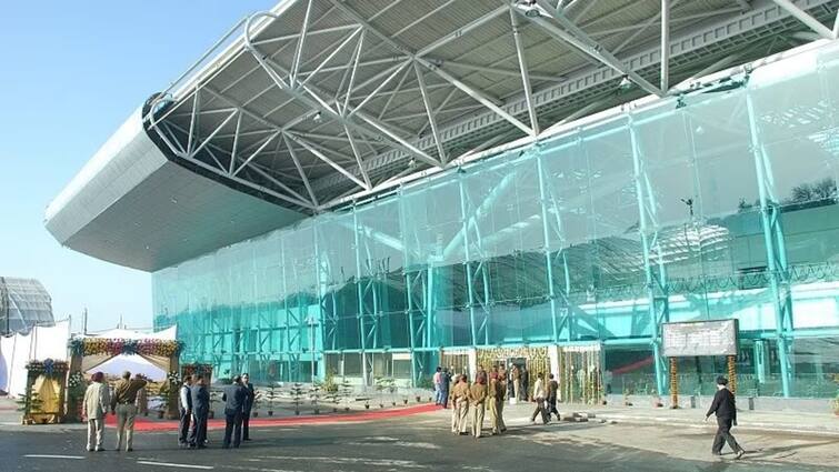 Sri Guru Ram Dass Jee International  Airport Amritsar Records the Busiest Month In Its History Amritsar Airport: ਸ੍ਰੀ ਗੁਰੁ ਰਾਮਦਾਸ ਜੀ ਅੰਤਰਰਾਸ਼ਟਰੀ ਹਵਾਈ ਅੱਡਾ ਅੰਮ੍ਰਿਤਸਰ ਨੇ ਤੋੜੇ ਪਿਛਲੇ ਰਿਕਾਰਡ