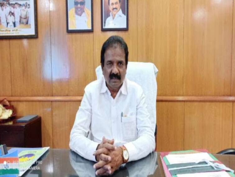 Trichy Mayor Anbazagan says Police department not cooperating in removing street vendors - TNN தெருவோர வியாபாரிகளை அகற்றுவதில் காவல் துறையின் ஒத்துழைப்பு இல்லை - மேயர் அன்பழகன் தகவல்