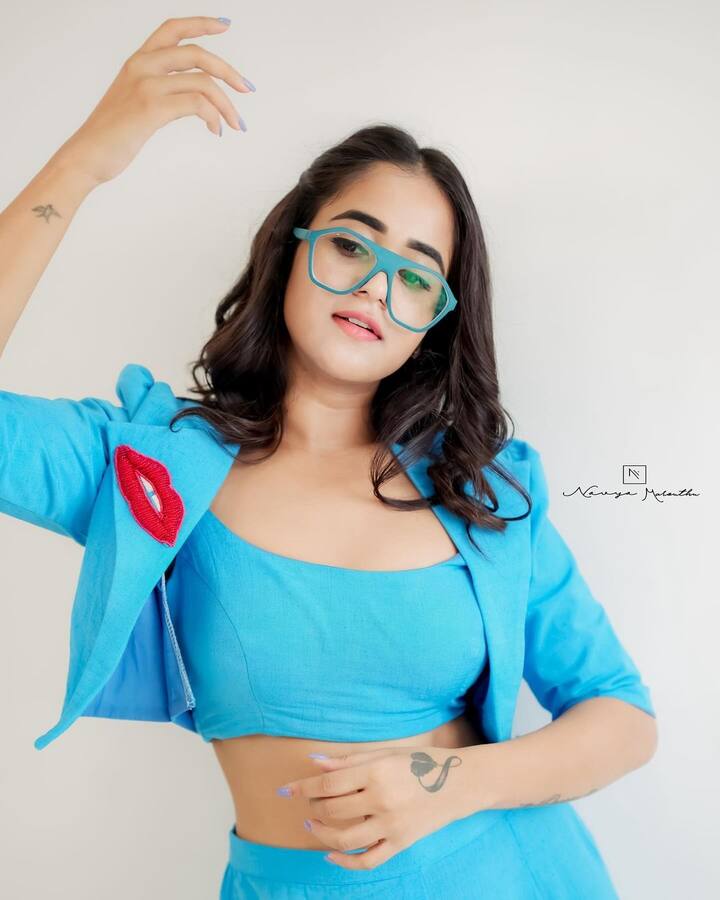దీప్తి సునయన ఫోటోలు(Image Courtesy: deepthi_sunaina/instagram)