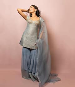 Rukshar Dhillon Photos: అమ్మాయి బావుంది కానీ టాలీవుడ్ లో లక్కు కలసిరాలేదు!