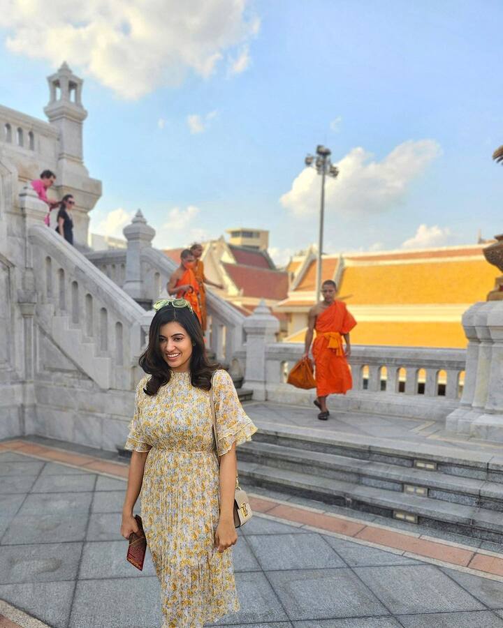 அந்த புகைப்படங்களை தனது இன்ஸ்டா பக்கத்தில் பதிவிட்டுள்ளார்.