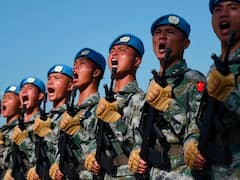 जानिए कितनी मजबूत है चीन की सेना, कितने खतरनाक हथियार हैं उसके पास