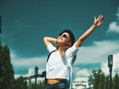 घर का काम करके बहू हो गई है परेशान? कठिन समय में दिमाग को ऐसा करें शांत