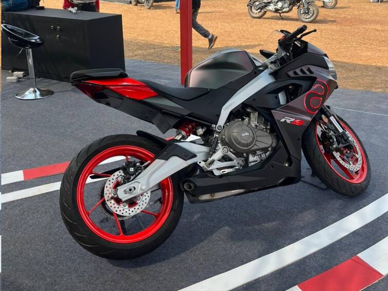 Aprilia RS 457 Production Reportedly Started in India Deliveries From March 1st Aprilia RS 457: ఏప్రిలియా సూపర్ బైక్ ప్రొడక్షన్ స్టార్ట్ - ధర ఎంతంటే?