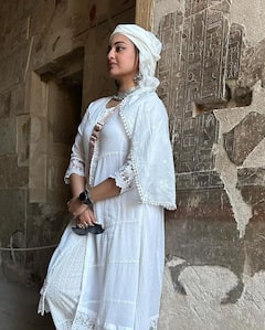 Sonakshi Sinha Photo: તૂતનખામેનની મમી જોવા પહોંચી સોનાક્ષી સિન્હા, જુઓ ઈજીપ્ત વેકેશનની તસવીરો